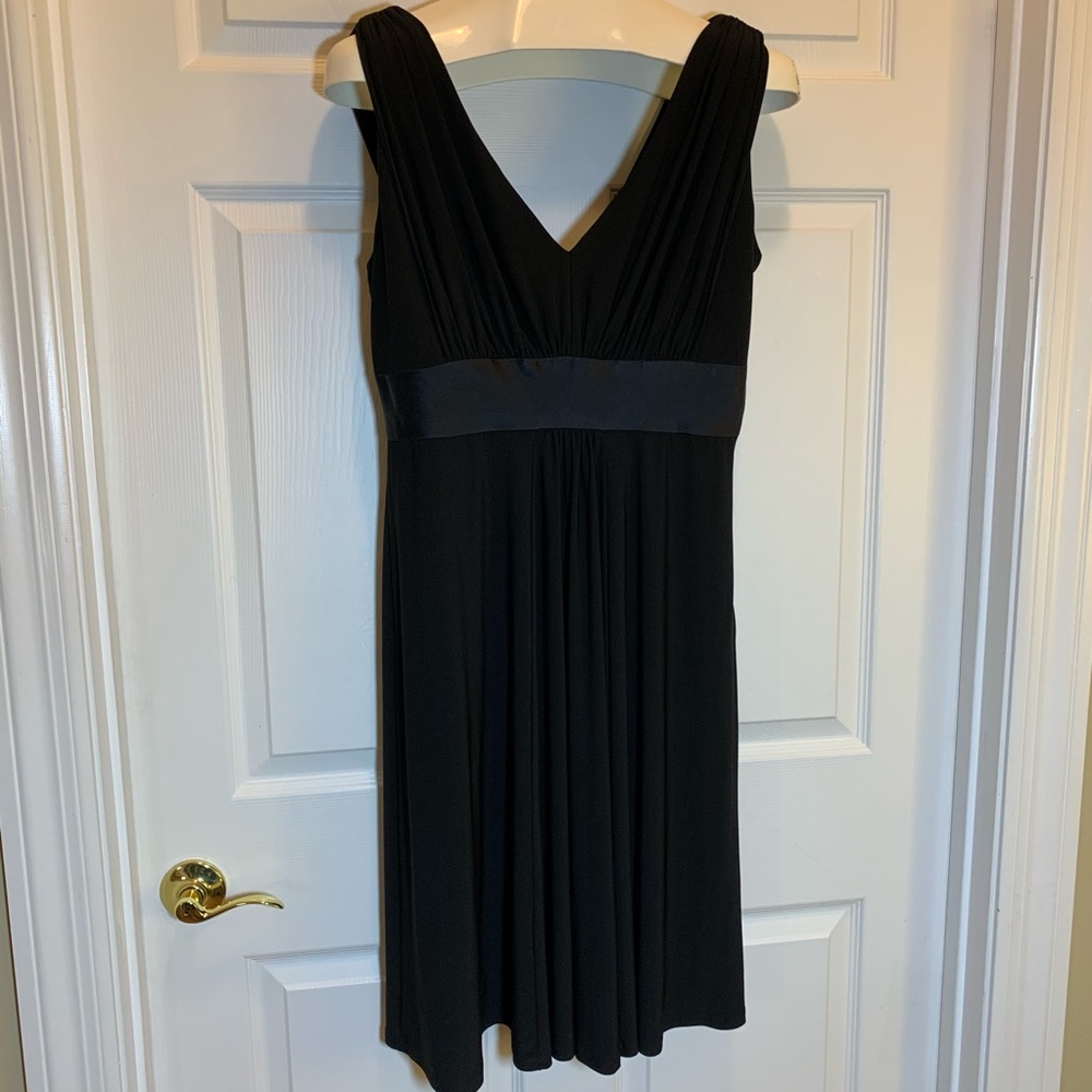 Jones Wear Black Formal Dress Size 14